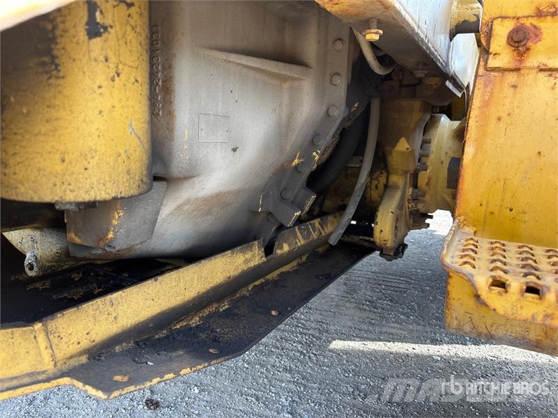 CAT 160M Motor Grader Grejderi