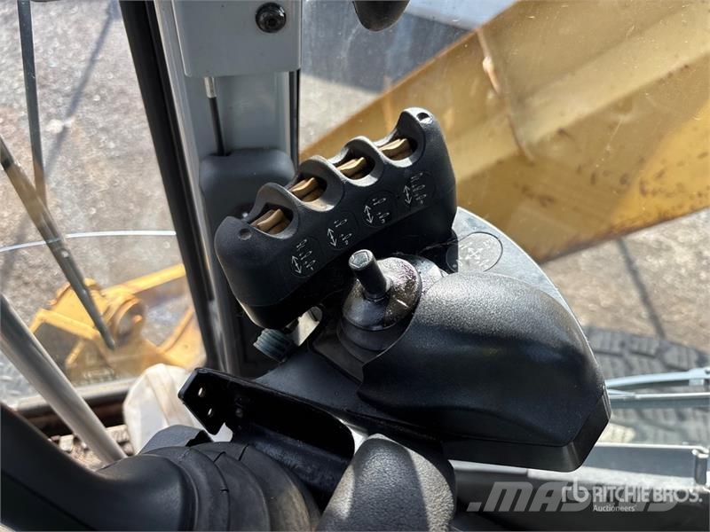 CAT 160M Motor Grader Grejderi