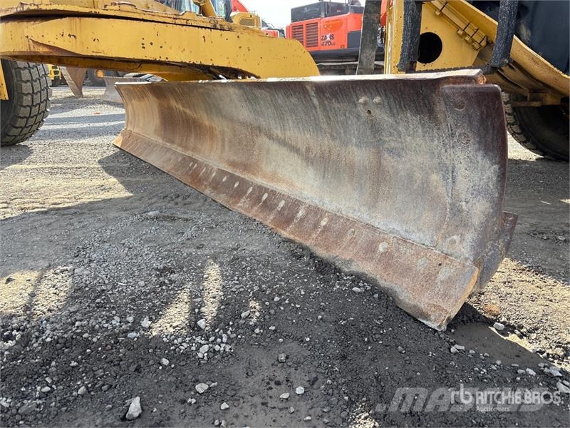 CAT 160M Motor Grader Grejderi