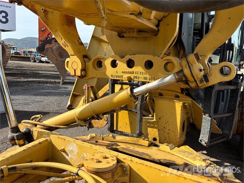 CAT 160M VHP Plus Tiehöylät