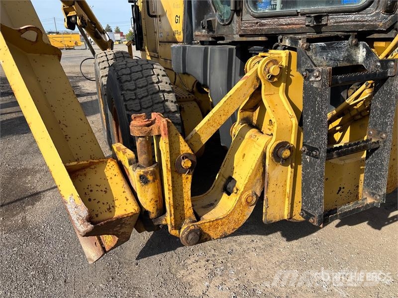 CAT 160M VHP Plus Tiehöylät