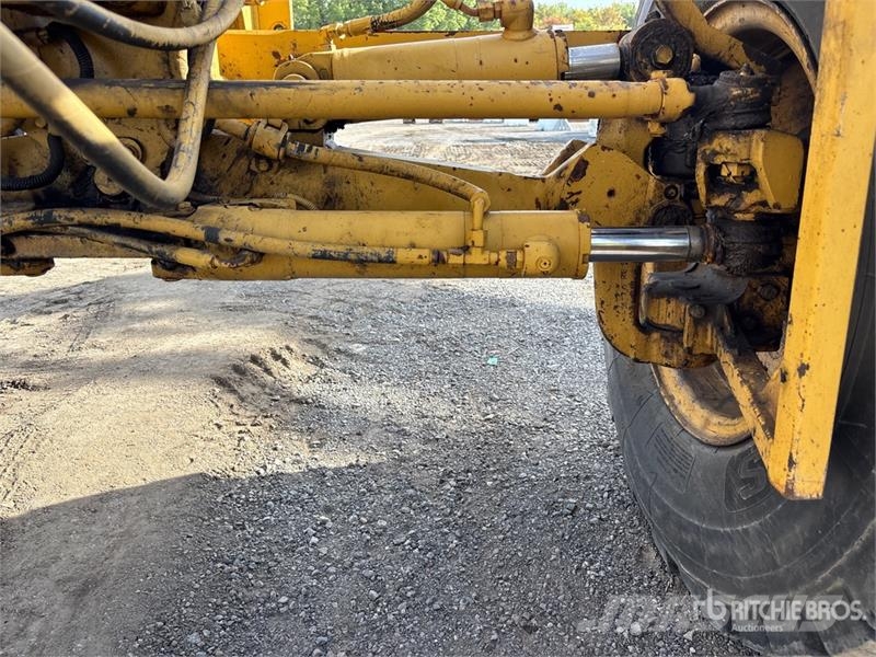 CAT 160M VHP Plus Tiehöylät