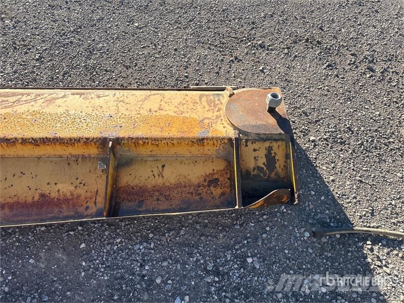 CAT 168 in Motor Grader Blade Planierschilder/Scharen