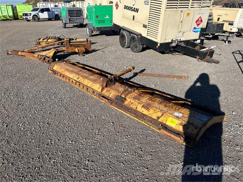 CAT 168 in Motor Grader Blade Planierschilder/Scharen