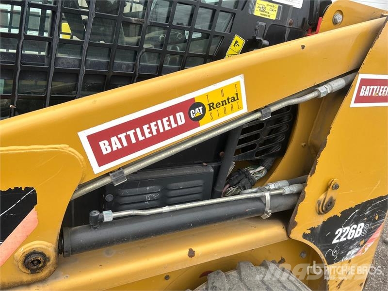 CAT 226B3 Skid Steer Loader Skid steer mini utovarivači