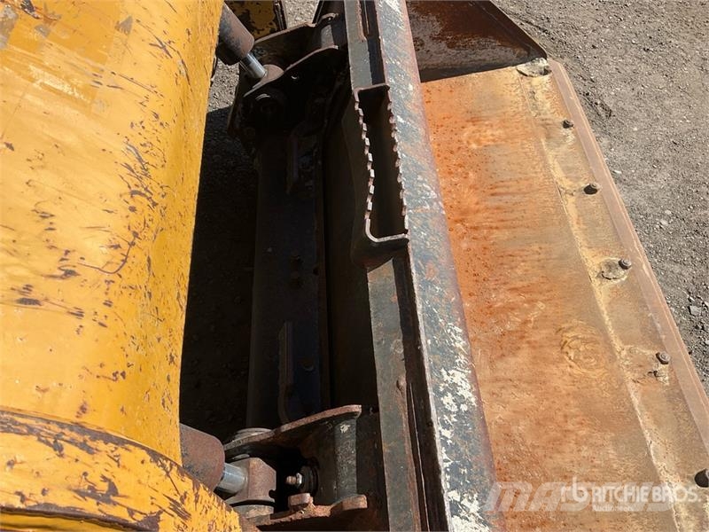 CAT 226B3 Skid Steer Loader Kompaktrakodók