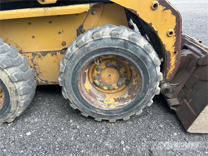 CAT 226B3 Skid Steer Loader Minilæsser - skridstyret