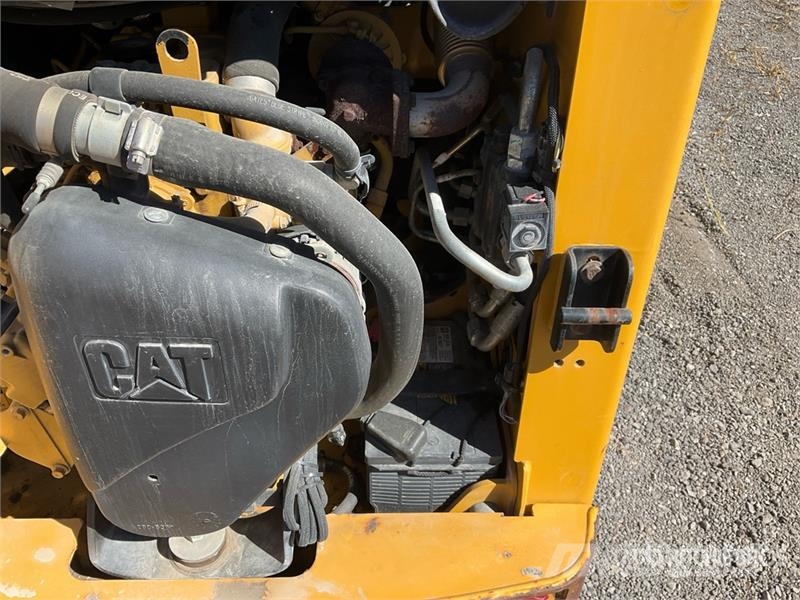 CAT 226B3 Skid Steer Loader Kompaktrakodók