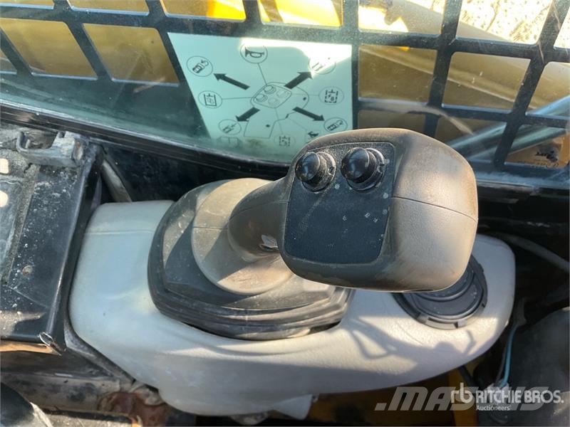 CAT 226B3 Skid Steer Loader Kompaktrakodók