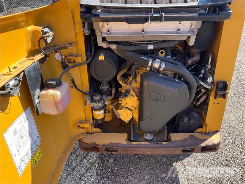 CAT 226B3 Skid Steer Loader Kompaktrakodók