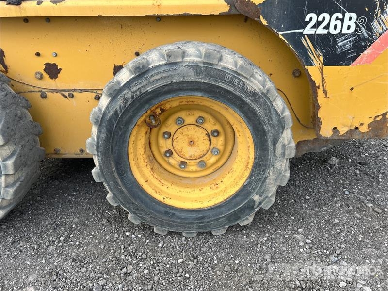 CAT 226B3 Skid Steer Loader Minilæsser - skridstyret
