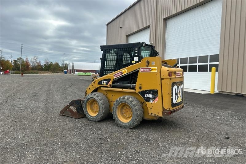CAT 226B3 Skid Steer Loader Skid steer mini utovarivači