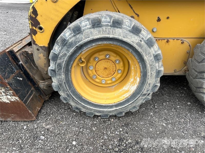 CAT 226B3 Skid Steer Loader Skid steer mini utovarivači