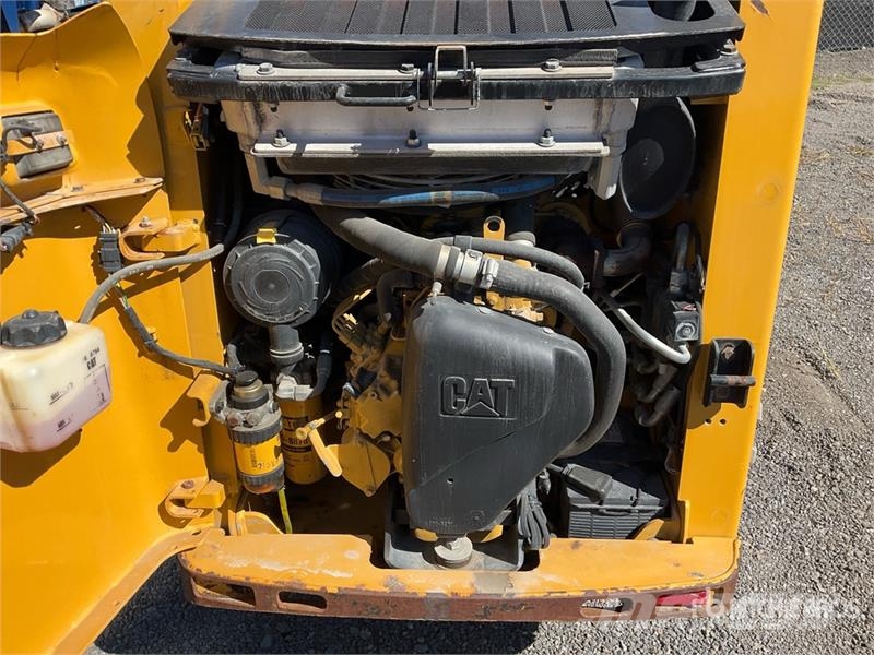 CAT 226B3 Skid Steer Loader Kompaktrakodók