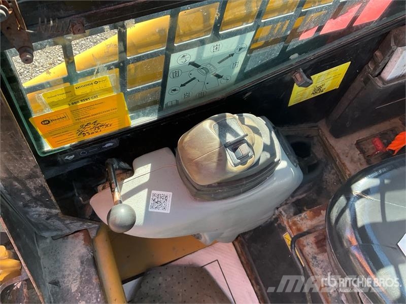 CAT 226B3 Skid Steer Loader Kompaktrakodók