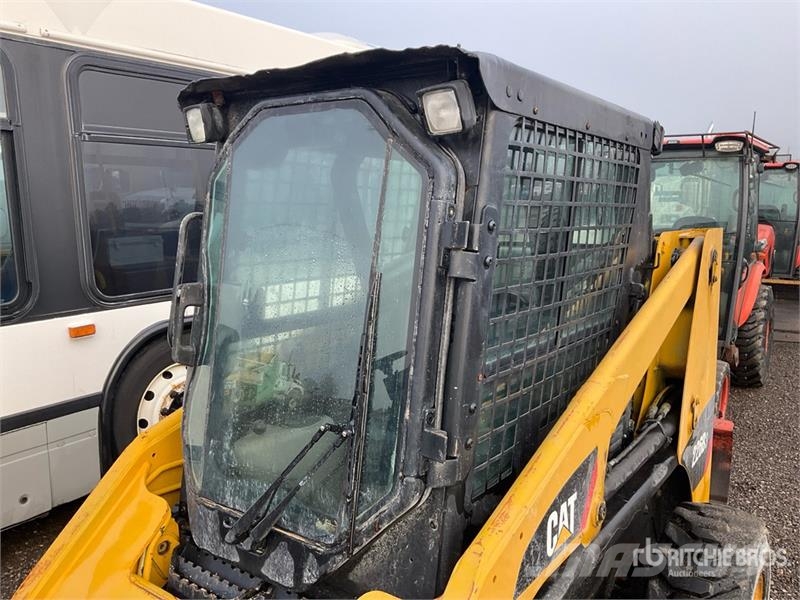 CAT 226B3 Skid Steer Loader Šmykom riadené nakladače