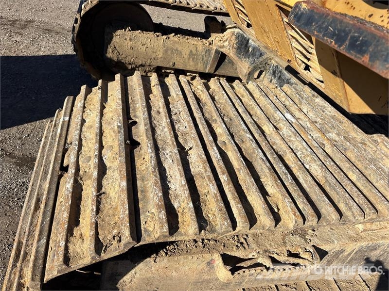 CAT 235C Escavatori cingolati