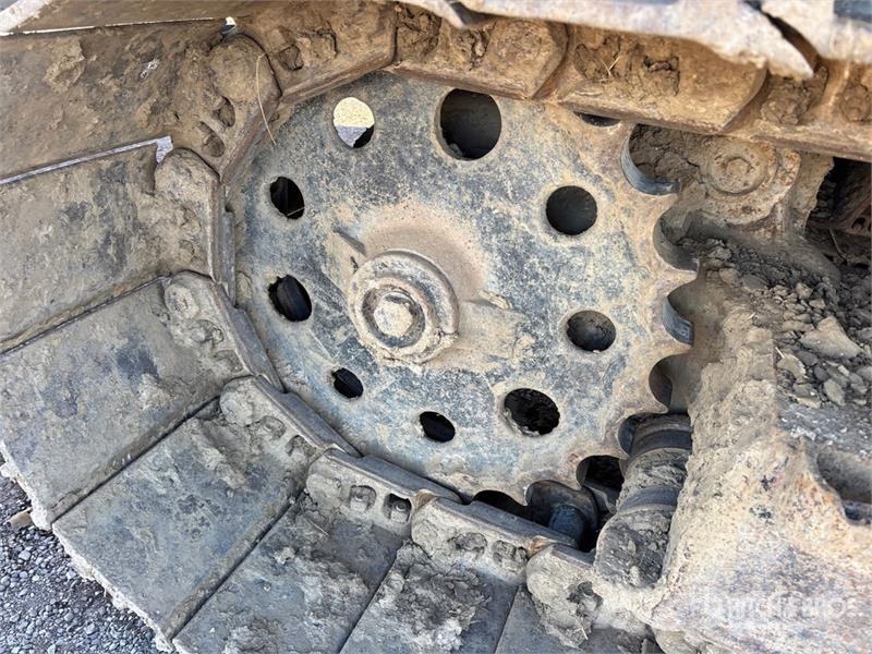 CAT 235C Escavatori cingolati