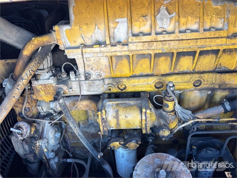 CAT 235C Escavatori cingolati