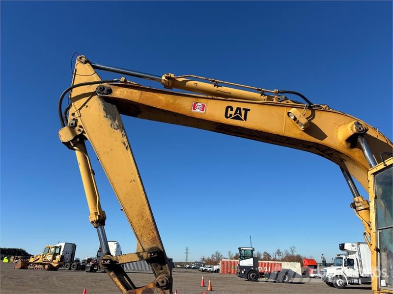 CAT 235C Escavatori cingolati