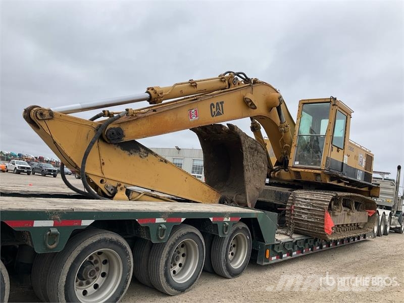 CAT 235C Kāpurķēžu ekskavatori