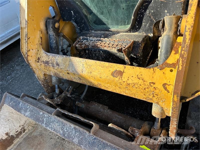 CAT 249D Kompaktlader