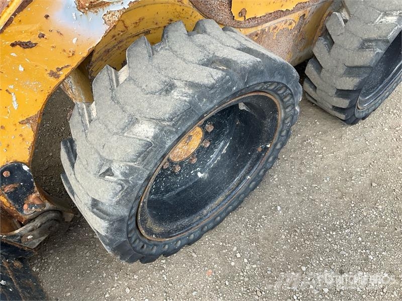 CAT 252B3 Φορτωτάκια