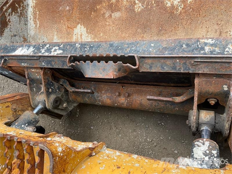 CAT 252B3 Φορτωτάκια