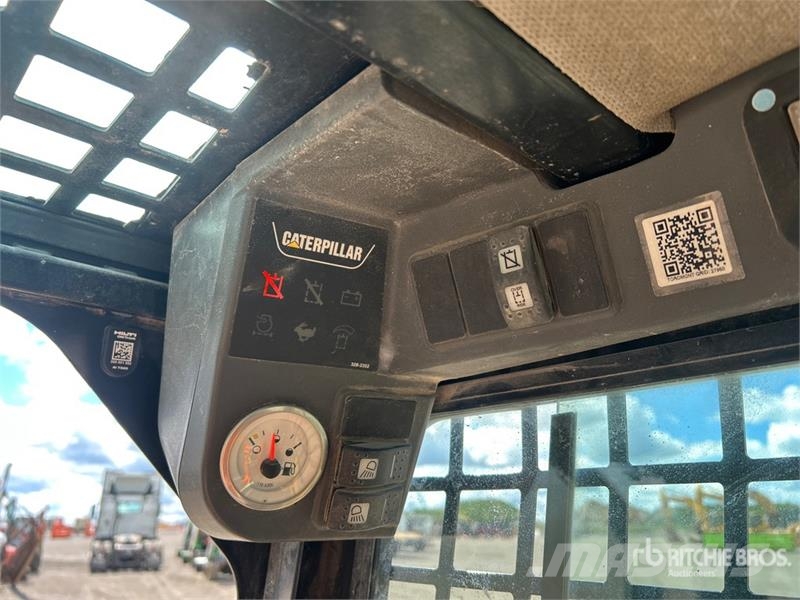 CAT 252B3 Φορτωτάκια