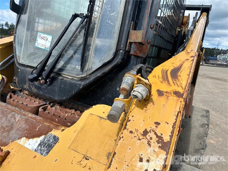 CAT 252B3 Φορτωτάκια