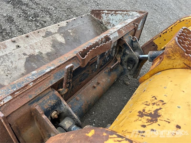 CAT 252B3 Φορτωτάκια