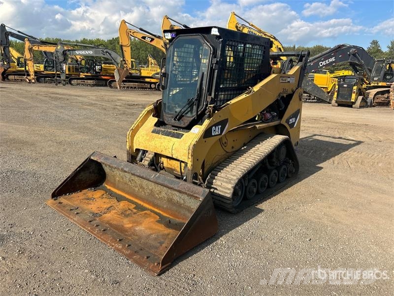 CAT 257B2 Compact Track Loader Skid steer mini utovarivači