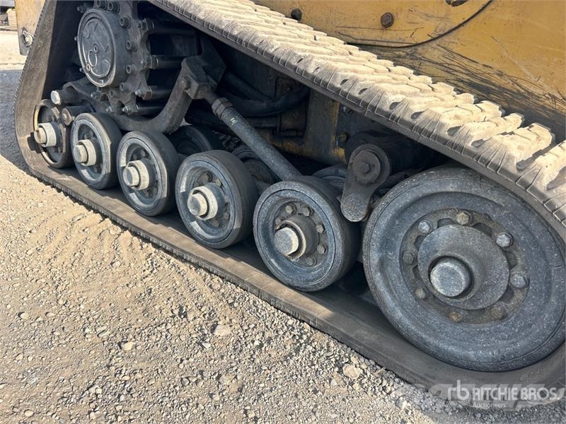 CAT 257B2 Compact Track Loader Skid steer mini utovarivači