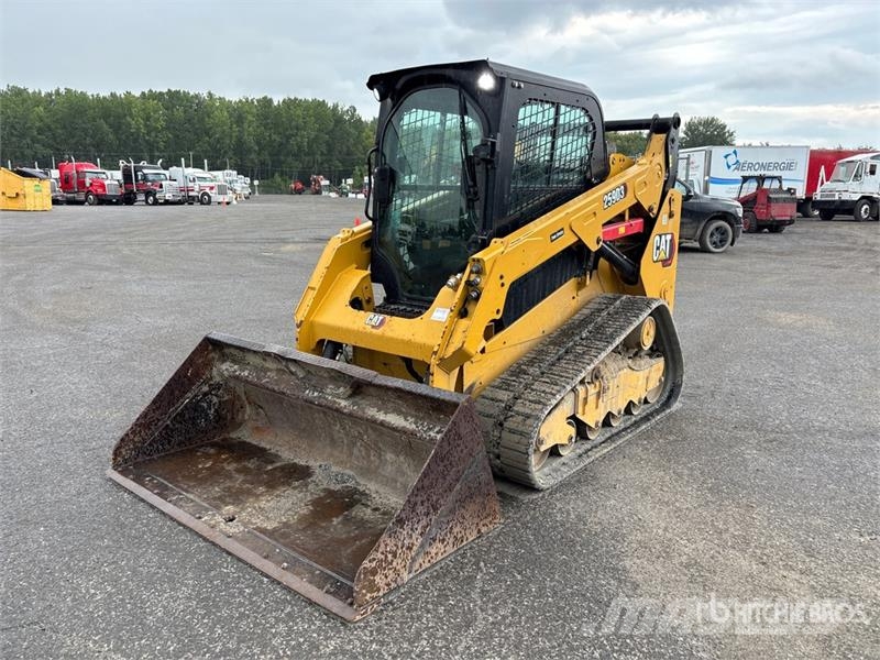 CAT 259 D3 Two-Speed Compact Track Loader لوادر انزلاقية التوجيه
