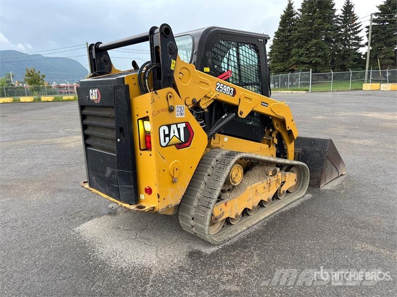 CAT 259 D3 Two-Speed Compact Track Loader لوادر انزلاقية التوجيه