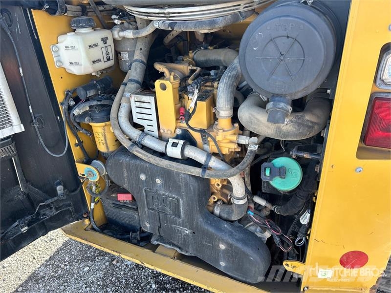 CAT 259D Skid steer mini nakladalci