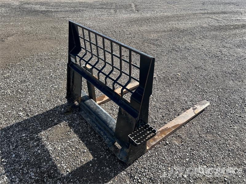 CAT 259D Skid steer mini nakladalci