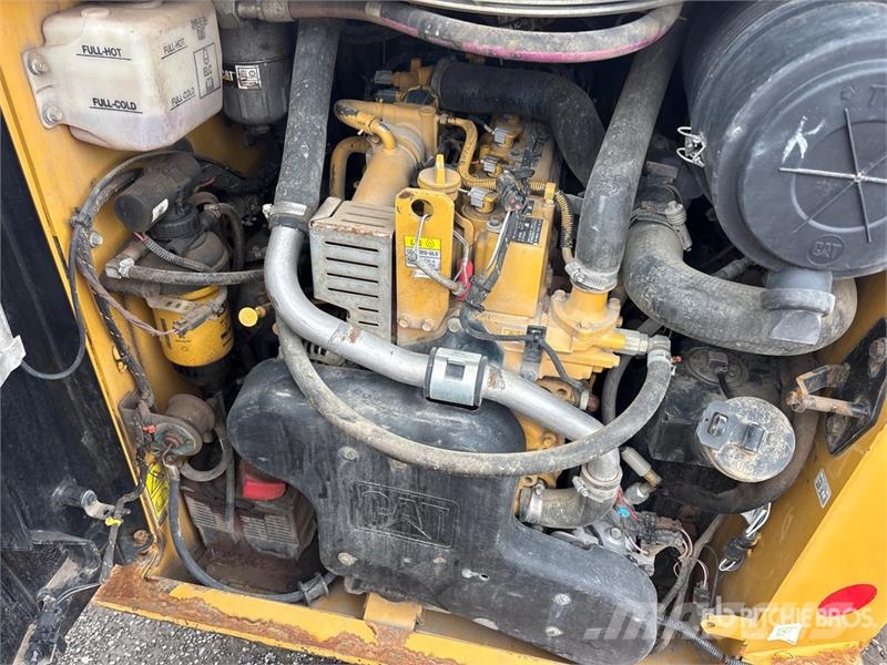 CAT 259D3 Two-Speed High Flow Compact Track Loader Skid steer loderler