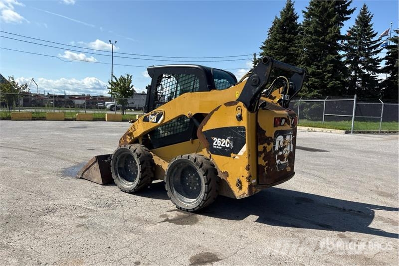 CAT 262C2 滑移轉向裝載機