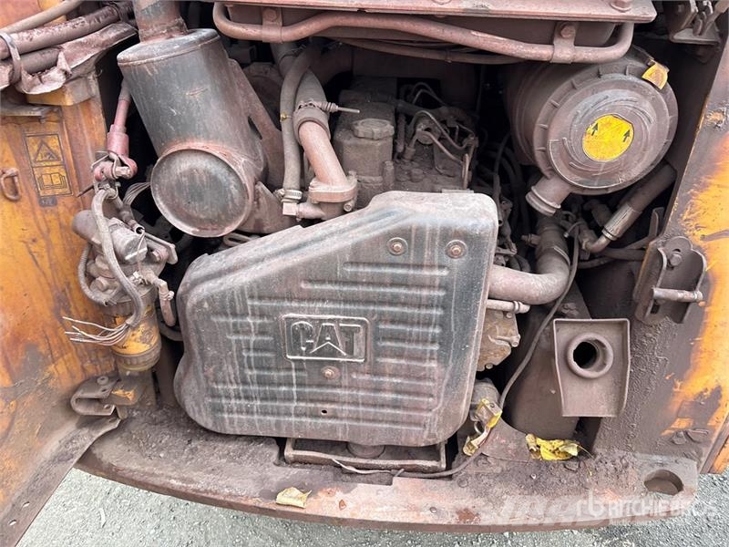 CAT 289C لوادر انزلاقية التوجيه