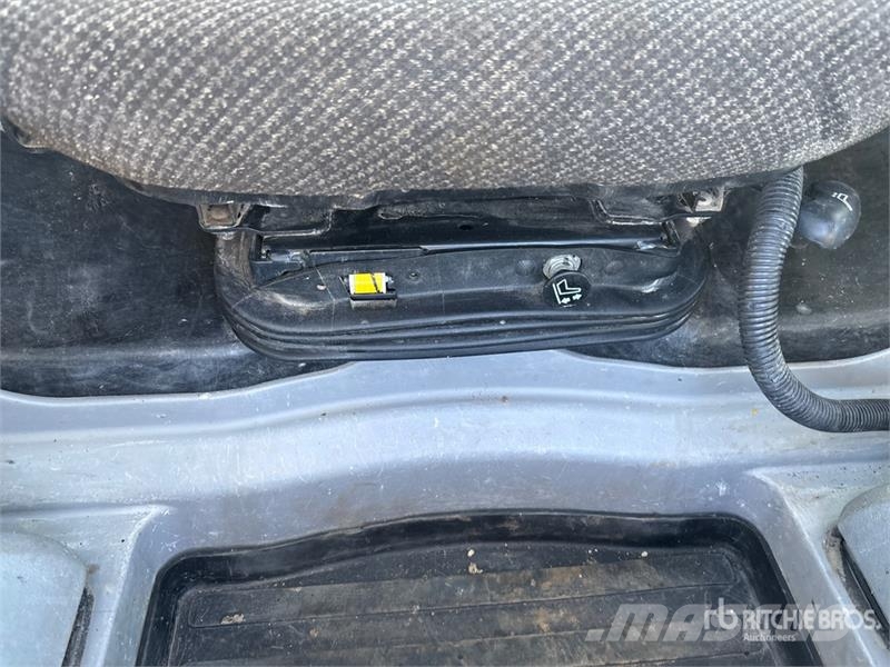 CAT 299D Kompaktrakodók