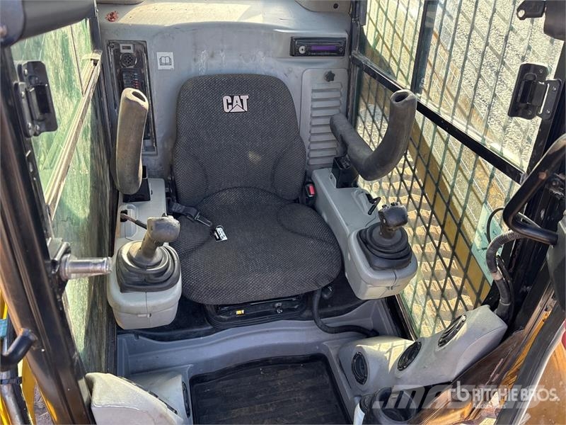 CAT 299D Kompaktrakodók