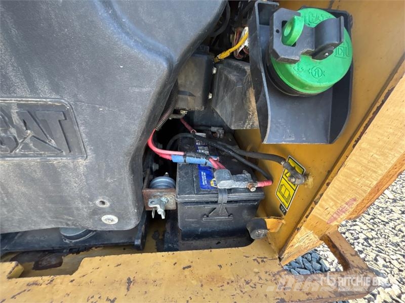 CAT 299D Kompaktrakodók