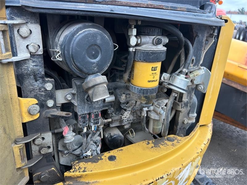 CAT 301.7D CR Mini Excavator Mini ekskavatori < 7 t