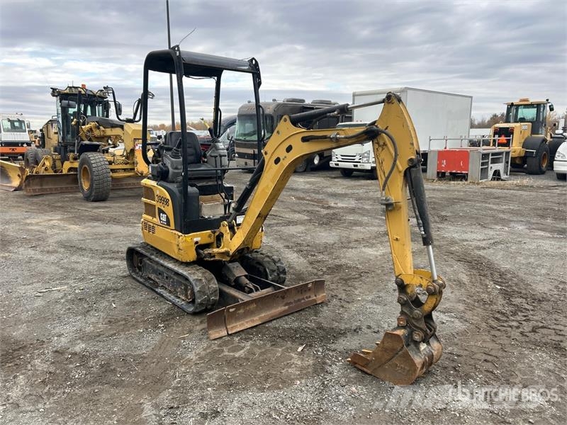 CAT 301.7D CR Mini Excavator Mini ekskavatori < 7 t