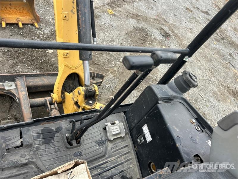 CAT 301.7D CR Mini Excavator Mini ekskavatori < 7 t