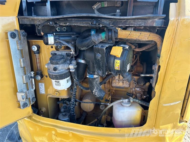 CAT 301.8 Mini Excavator Minigravemaskiner