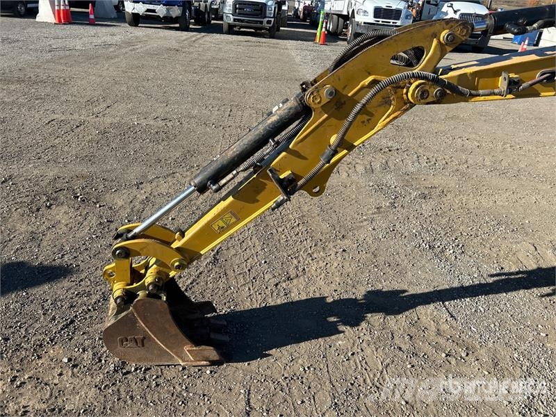 CAT 301.8 Mini Excavator Minigravemaskiner