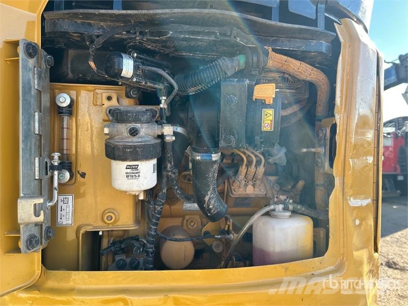 CAT 301.8 Mini Excavator Minigravemaskiner