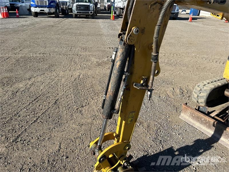 CAT 301.8 Mini Excavator Minigravemaskiner
